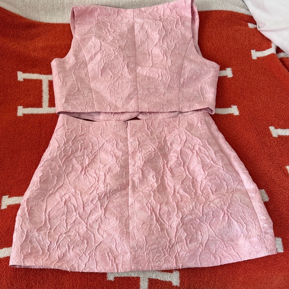 Three Button Two Piece Set - Picture 2 of 3